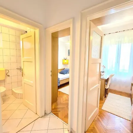 Lägenhet Mentha Kaštela