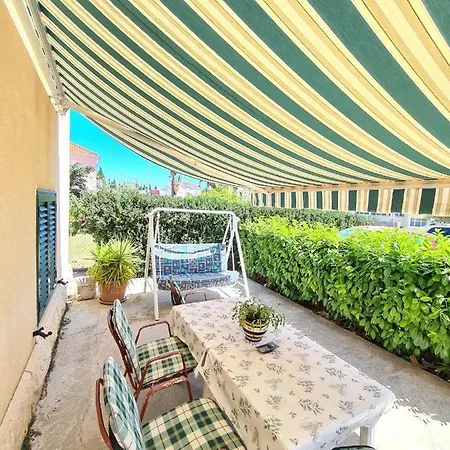 Lägenhet Mentha Kaštela